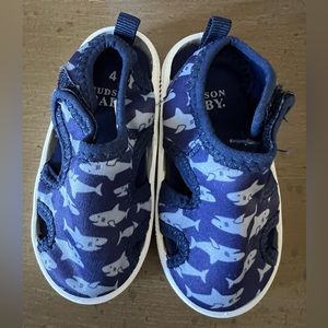 EUC Hudson Baby Water Shoes
